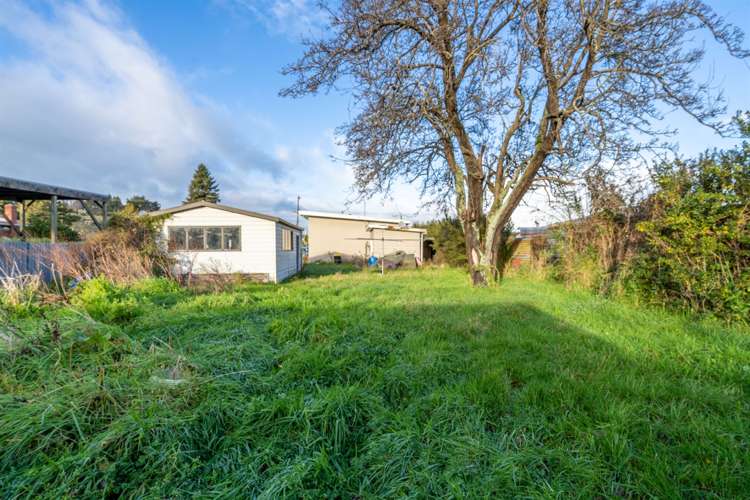 6 Clyde Street Mataura_17