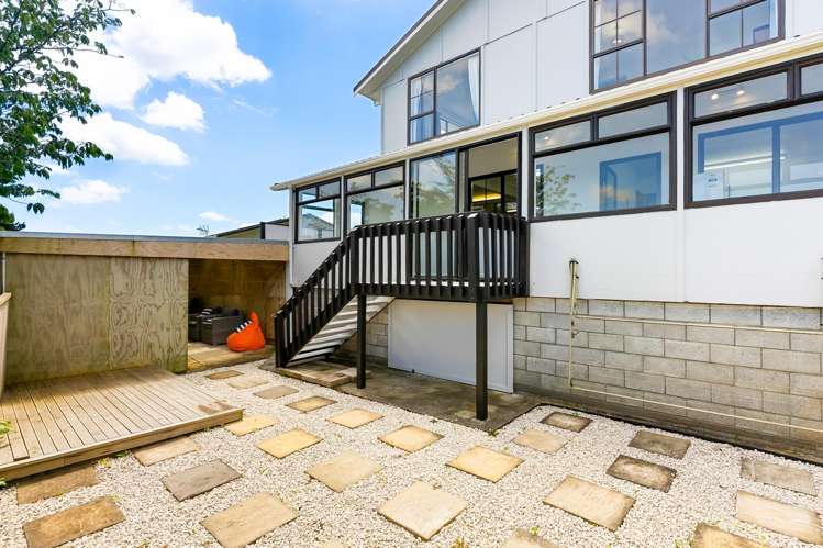 7 Mandeville Crescent Grenada Village_21