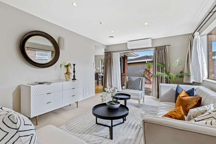 2/5 Annette Avenue Te Atatu South_3