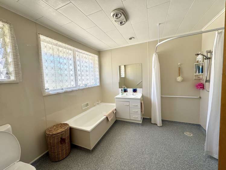 6 Limbrick Street Waipawa_10