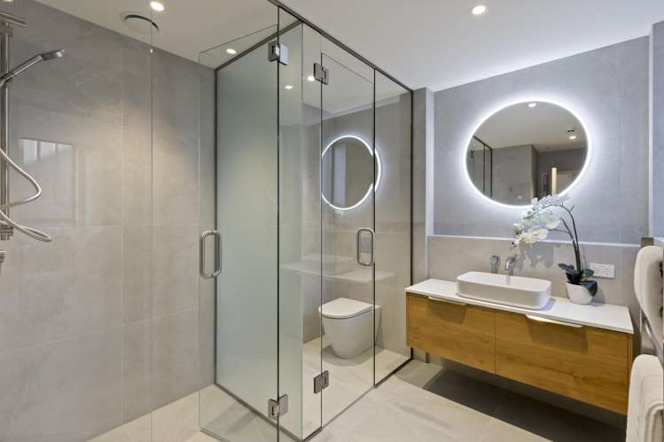 19/2 McKinlay Lane Jacks Point_17