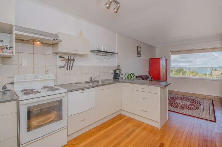 2/11 Matiere Road Onehunga_6