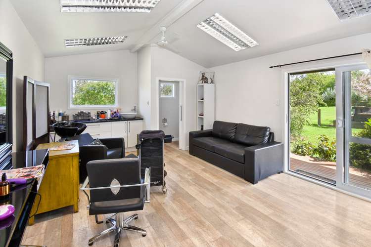 182 Clarks Beach Road Clarks Beach_13