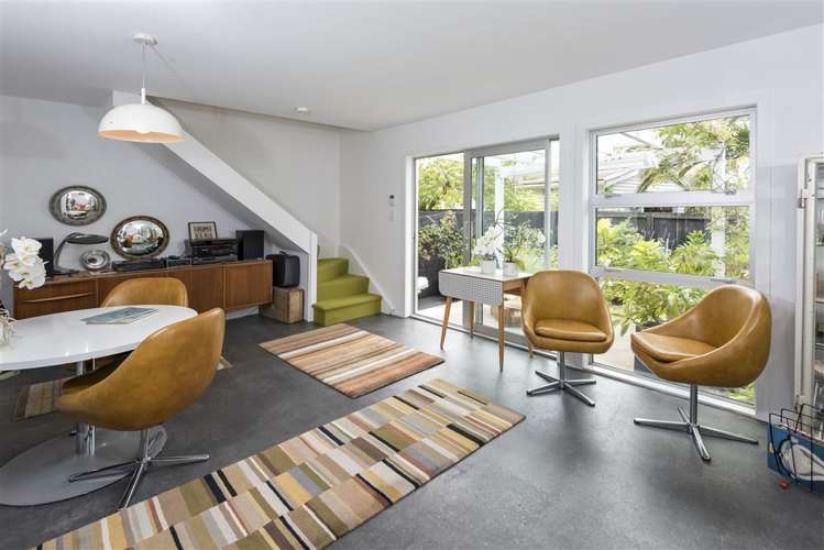 2/42 Rata Street New Lynn_1