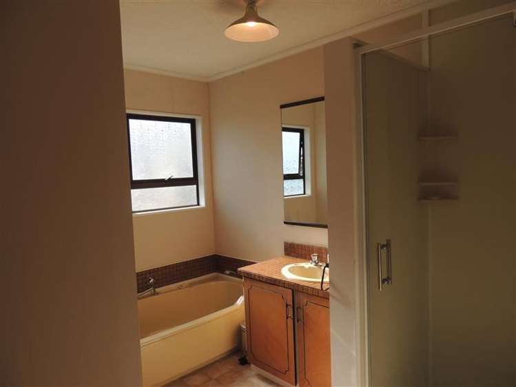 2/12 Lannie Place Greenmeadows_6