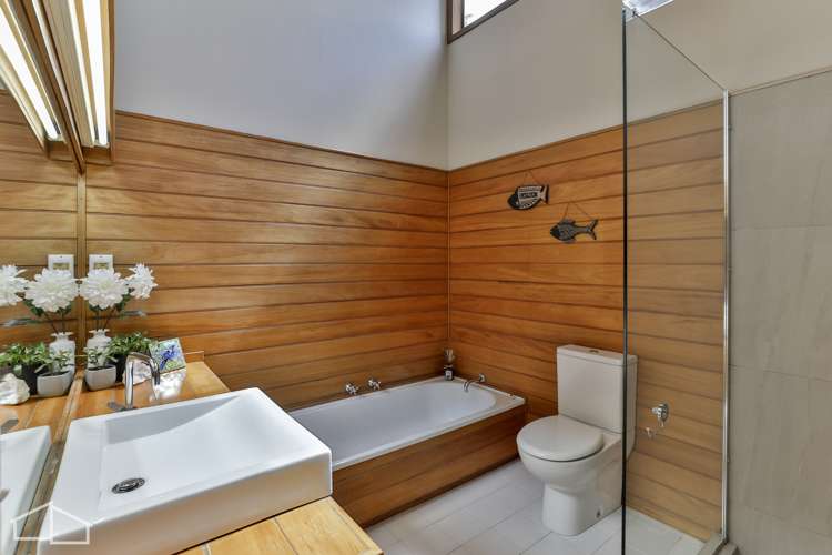 1 Kaurimu Rise Titirangi_13