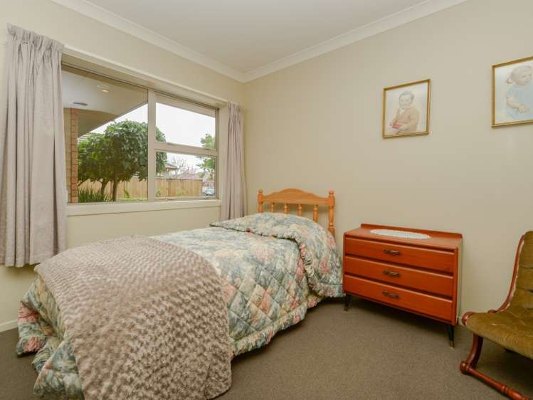 5 Westbury Mews Huntington_17