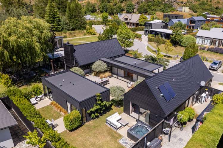 1 Larkins Way Arthurs Point_29