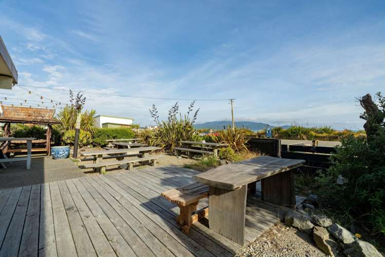 1 Waimea Road Waikanae Beach_13