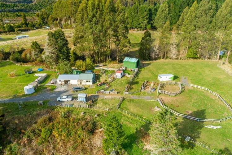 12 Raurimu Road Owhango_12