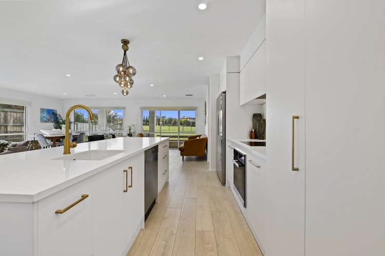 69 Montgomery Crescent Kinloch_14