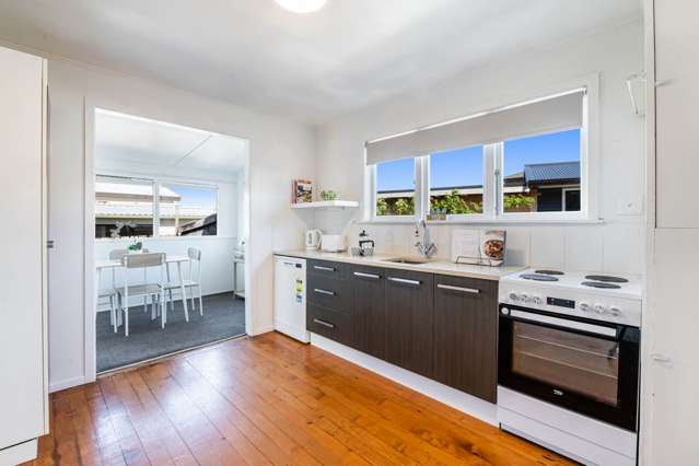 55 Hatton Road Orewa_2