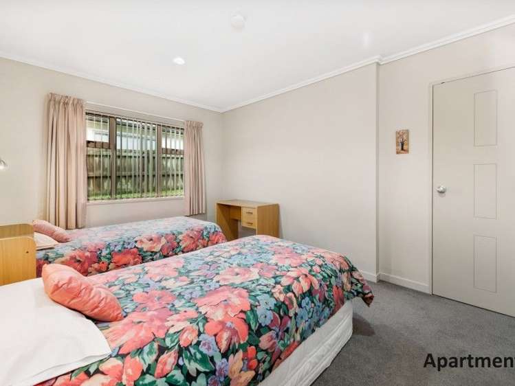 2 Linden Place Westbrook_24