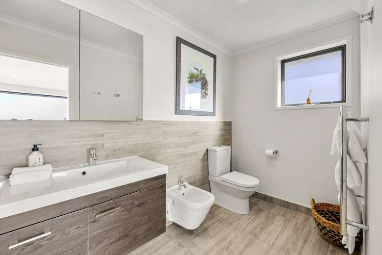 666 Te Hutewai Road Raglan_28