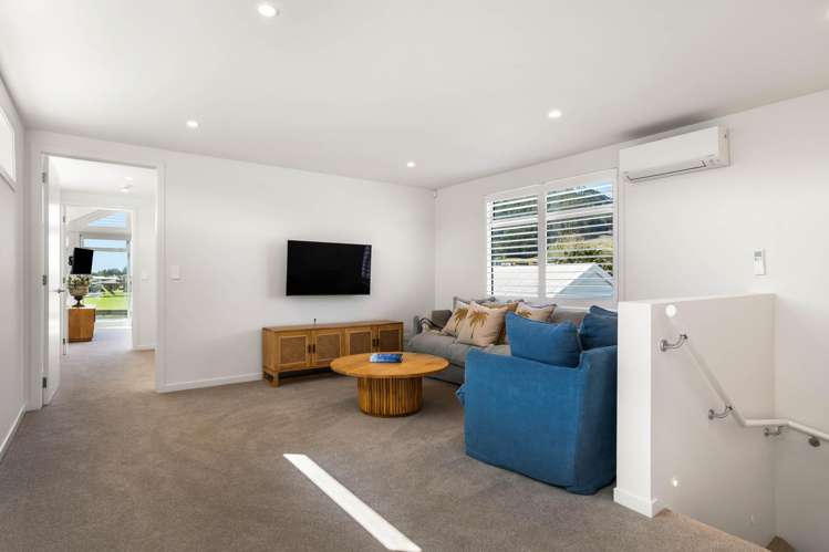 124 Motu Hei Pauanui_17