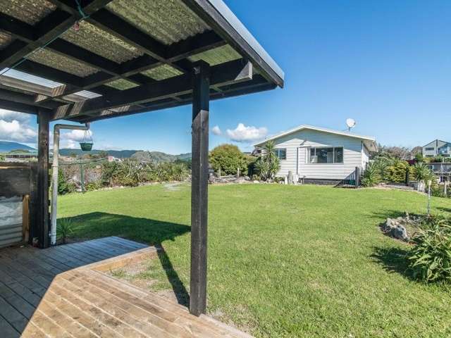 13 Kaitawa Street Waikanae Beach_2