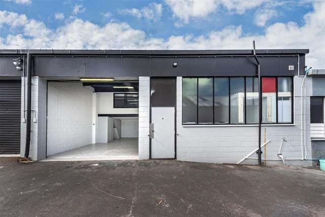 2/17 Cartwright Road Kelston_3