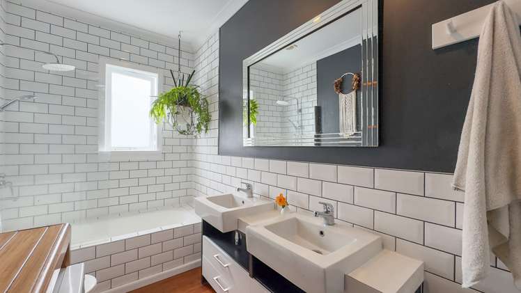 19 Shakespeare Street Te Aroha_10