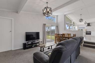 5 Ngaio Place_4