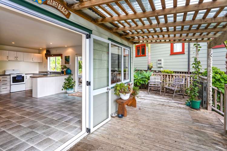 19 Grange Road Hahei_7