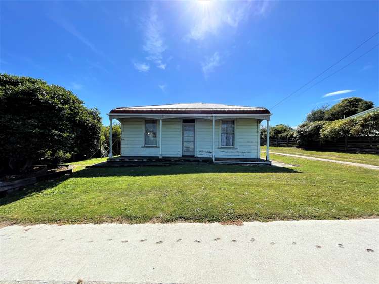 27 Poole Street Kaitangata_1