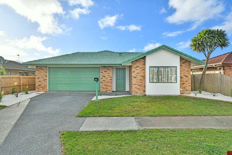 10 Rock Daisy Crescent Mangere_13