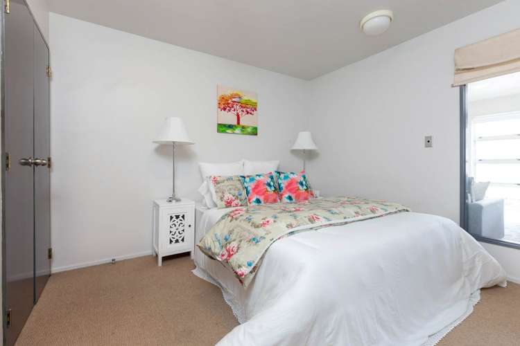 2/2 Atarangi Road Greenlane_6