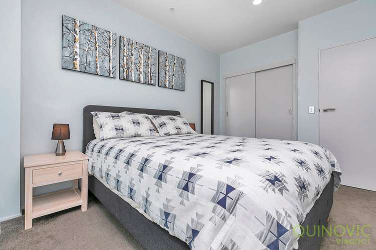 2 Beach Road Auckland Central_12