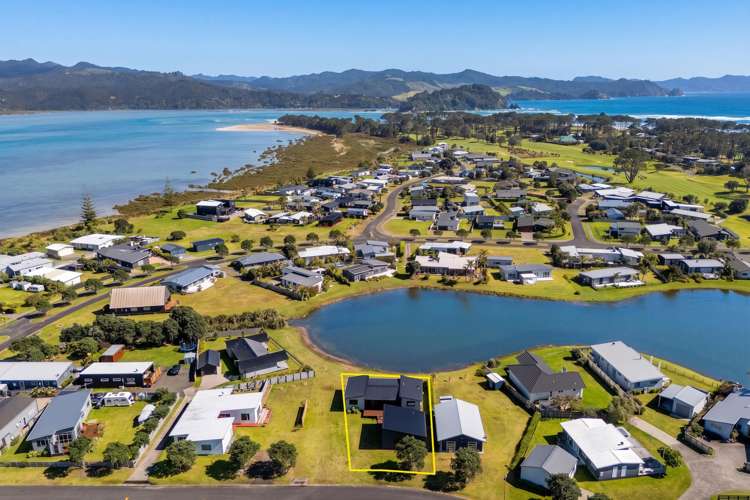 113 Karo Drive Matarangi_27