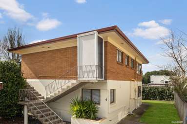 3/1142 New North Road_4
