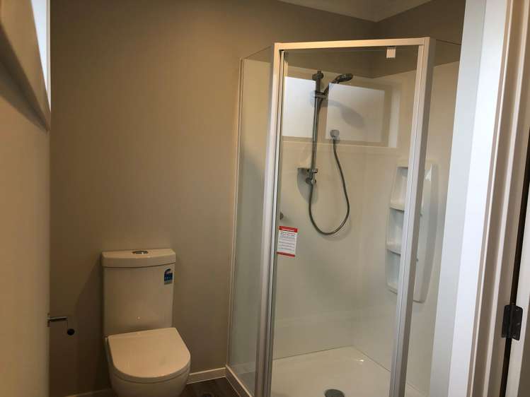 2/8 McPherson Place Fairfield_11