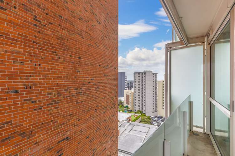 1504/10 Waterloo Quadrant Auckland Central_6