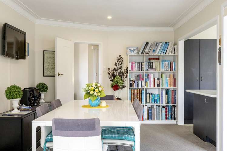 11 Earle Place Acacia Bay_8