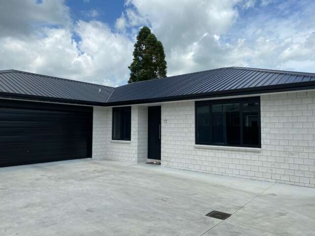 MORRINSVILLE - 3 BEDROOMS