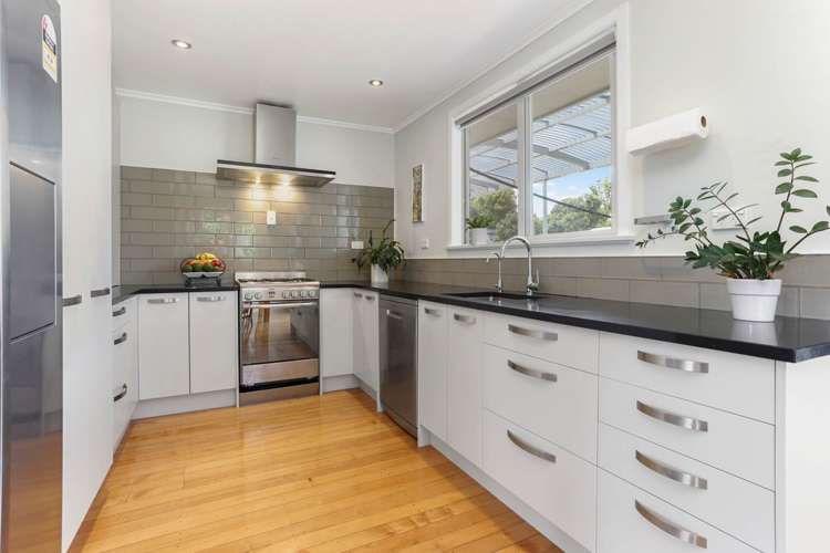 63 Methuen Road New Windsor_8