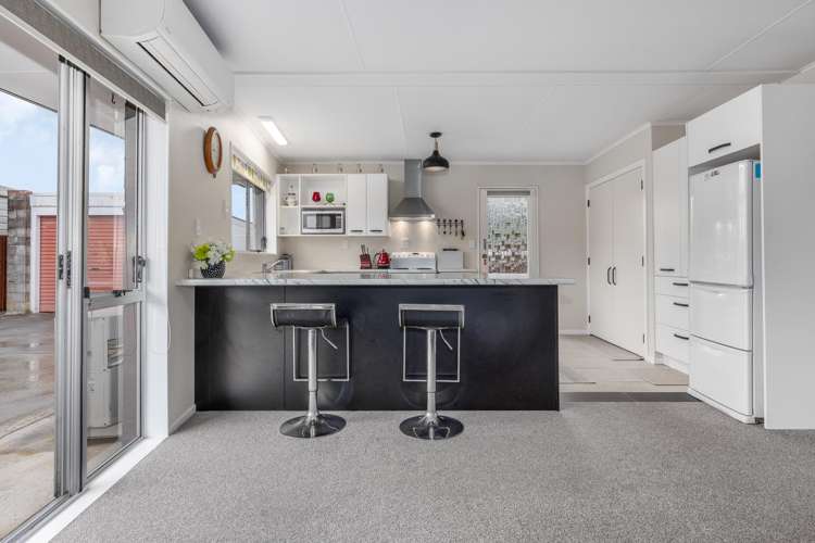 4/4 Princes Street Levin_4