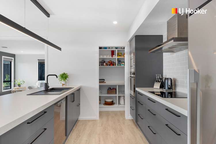 13 Paterson Road Mosgiel_8