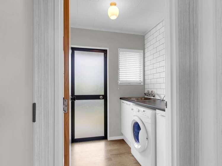 96B Tawa Street Melville_11