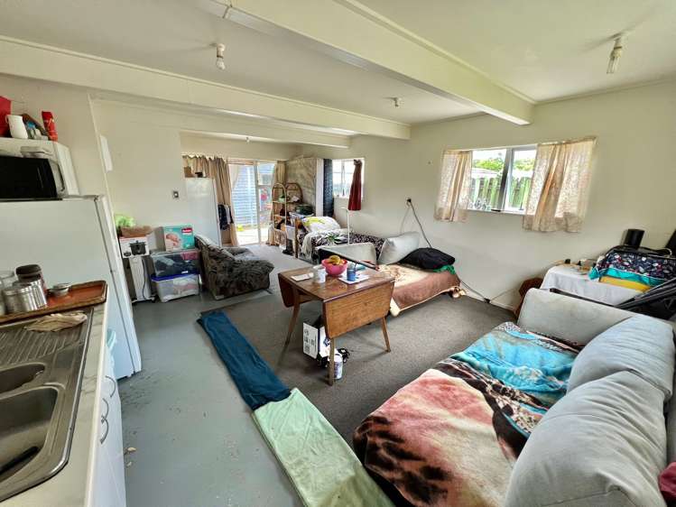 3 North Road Kawakawa_16