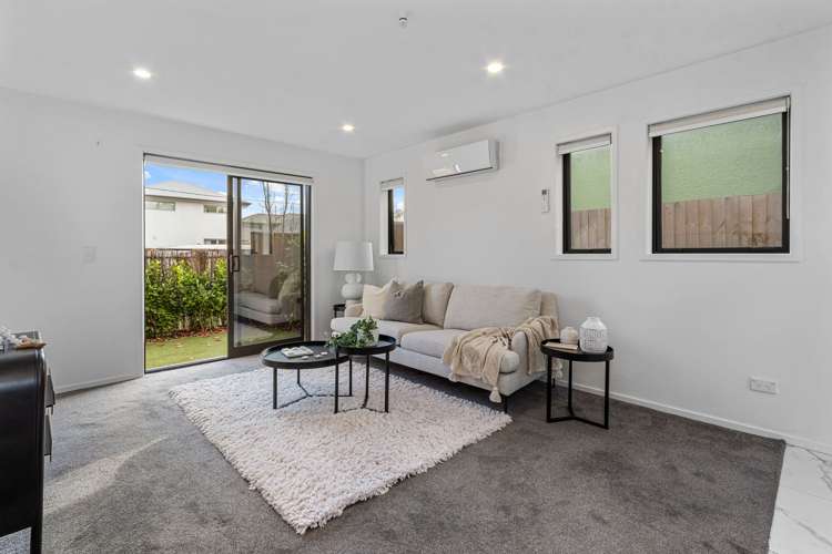2/64 Longfellow Street Sydenham_6