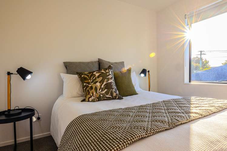 2/99 King Street Sydenham_17