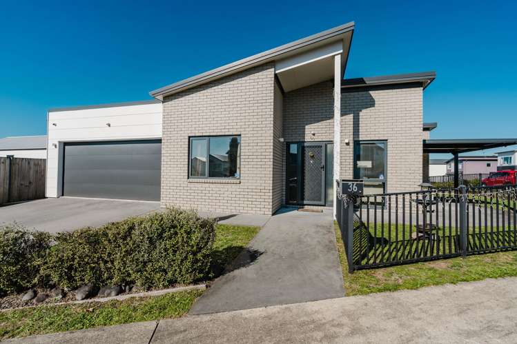 36 Ridgedale Crescent_0