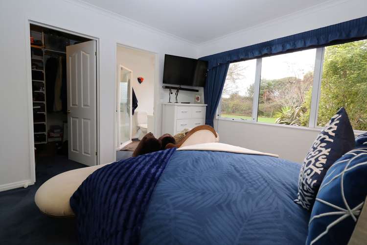 147 Lincoln Road Carterton_14