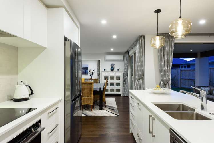 30 Kahuparere Crescent Pyes Pa_6