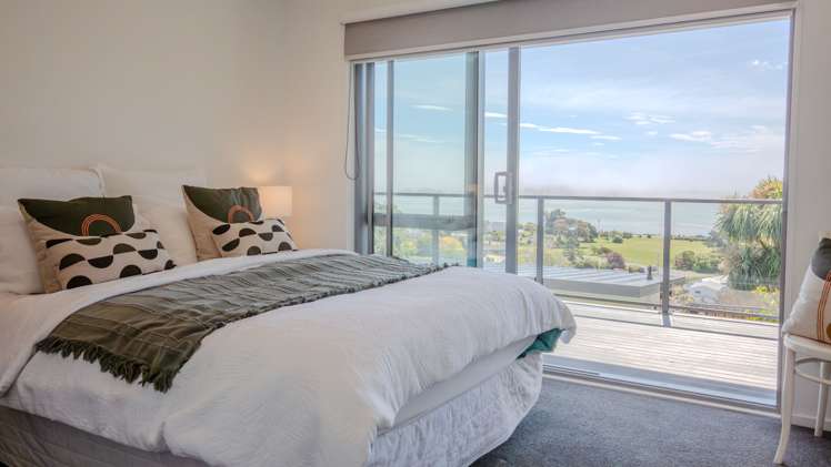 31 Soleares Avenue Mount Pleasant_18