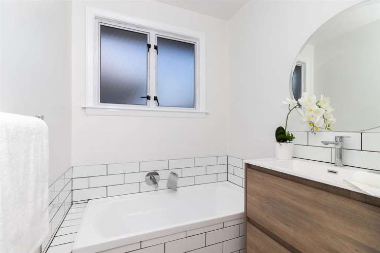 10 Florida Street Hornby_8