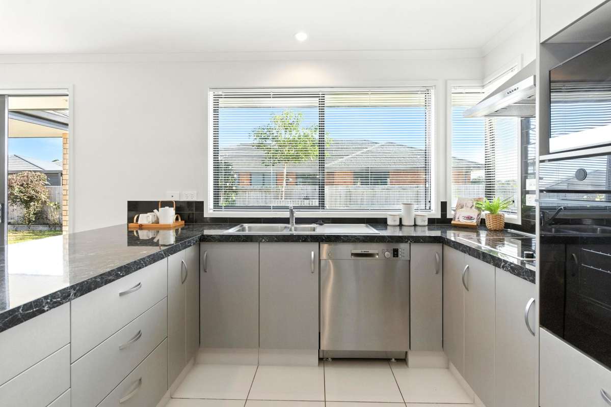 24 Kowi Lakes Drive_5