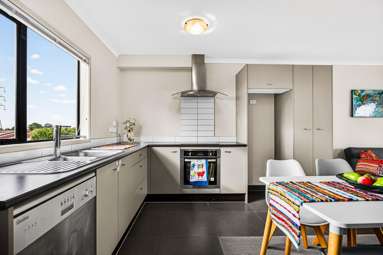 213/172 McLeod Road_2