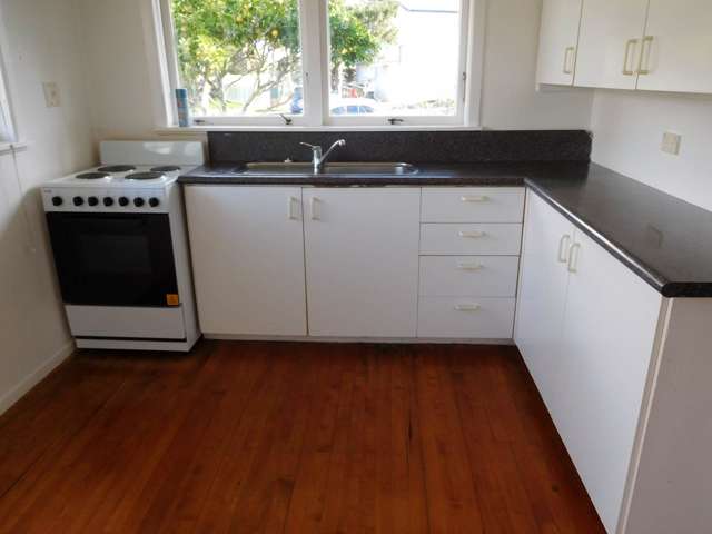 1/33 Lake Pupuke Drive Takapuna_3