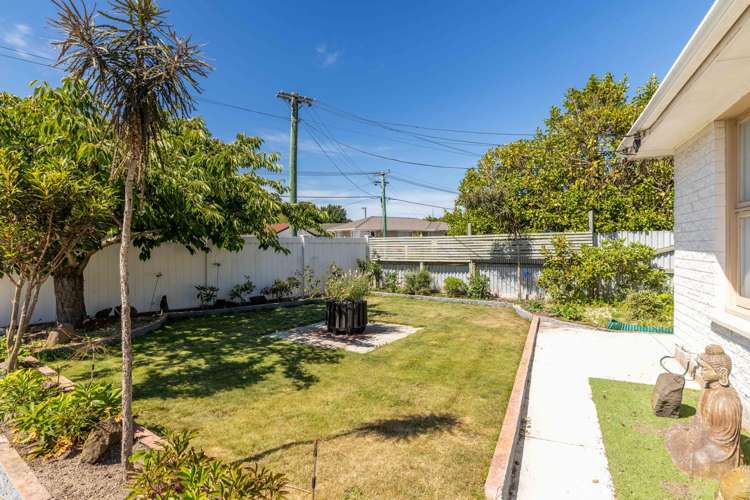 27 Rowses Road Aranui_14